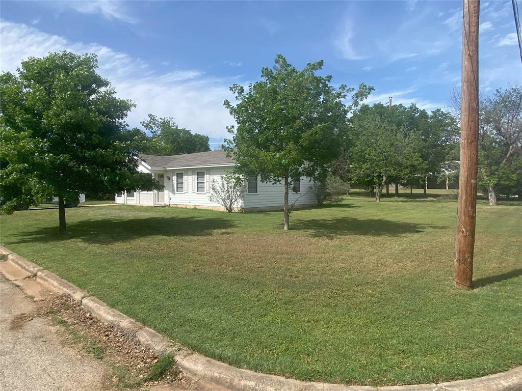 Property Photo:  2812 Coventry Circle  TX 76801 
