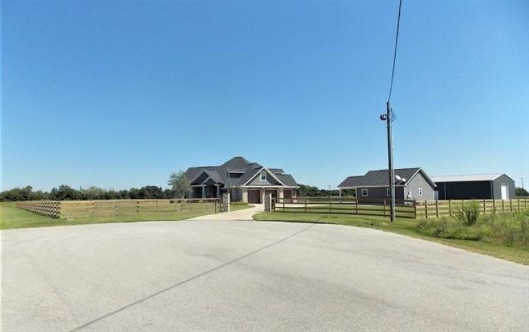 Property Photo:  3875 Foxtail Trail  TX 77713 