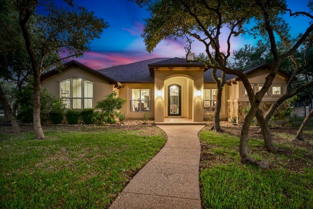 Property Photo:  605 Oak Branch Drive  TX 78633 