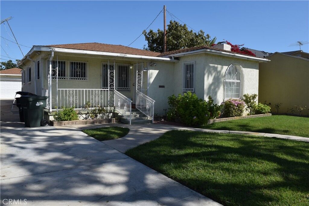 Property Photo: 212 N 3rd Street CA 90640