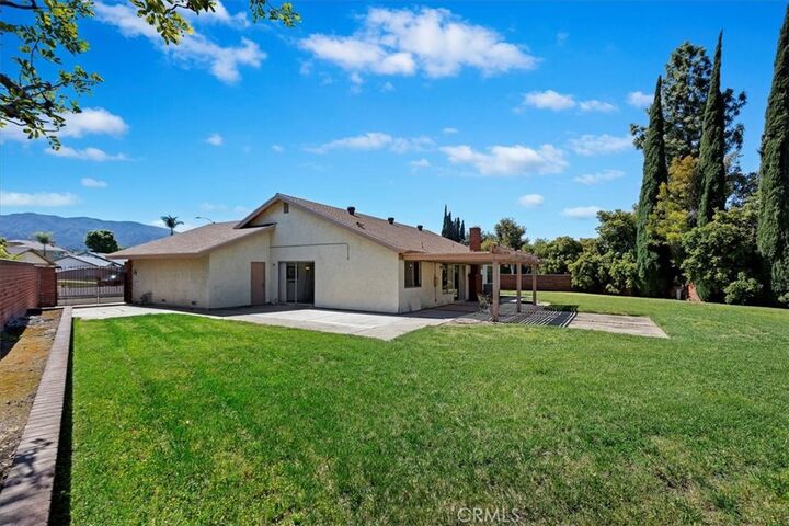 Property Photo: 1107 Daffodil Street CA 92882