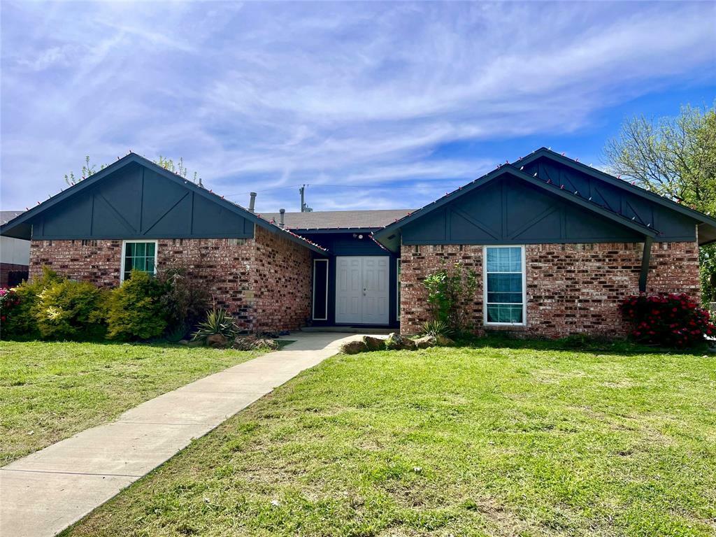 Property Photo:  1410 N 6th Street  TX 75407 