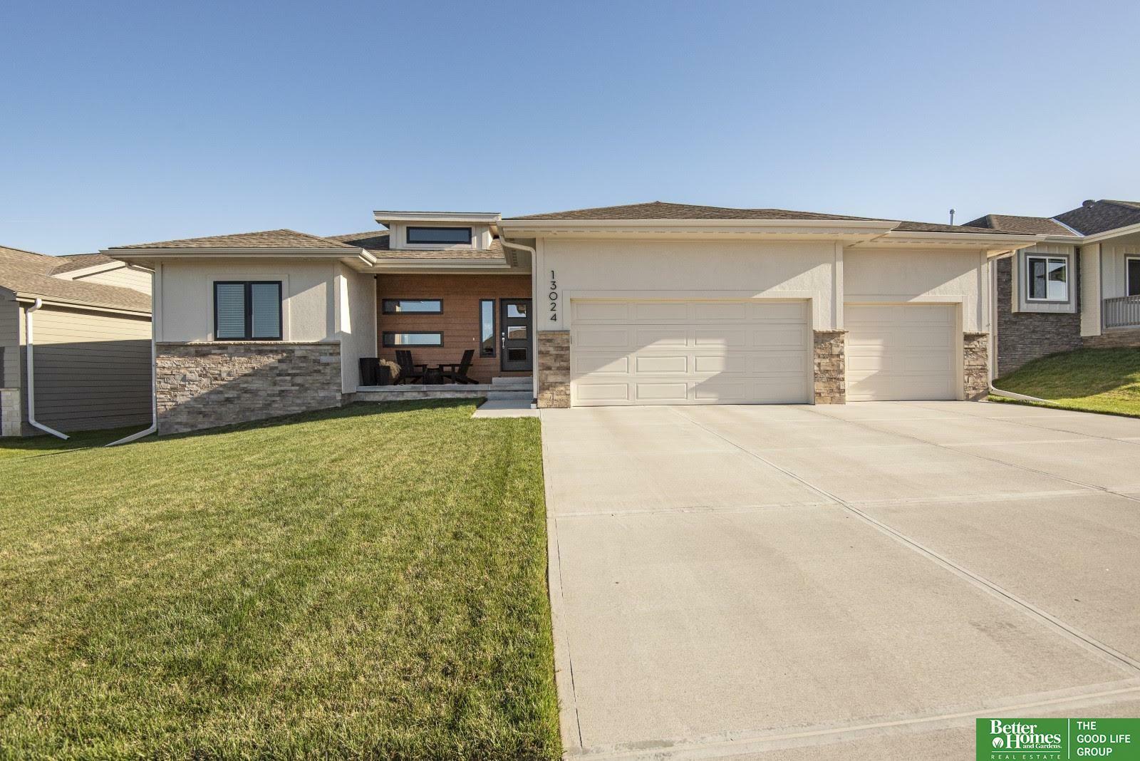 Home for sale in Omaha 13024 Reynolds Street, Omaha, NE 68124