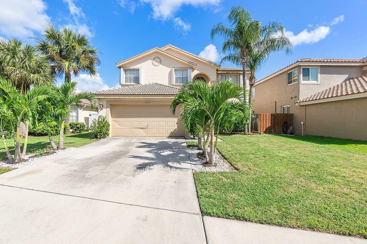 Property Photo:  3527 Chesapeake Circle  FL 33436 