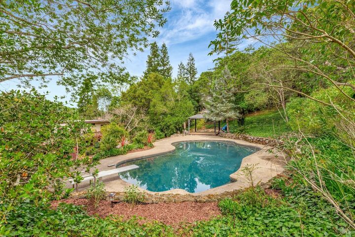 19 Harding Drive  Novato CA 94947 photo