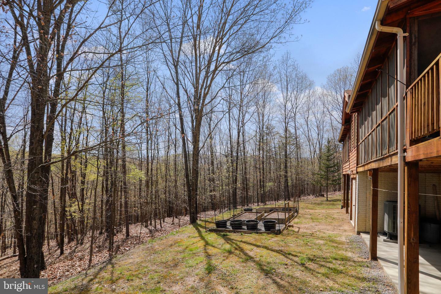 Property Photo:  165 Round Top Lane  WV 25411 