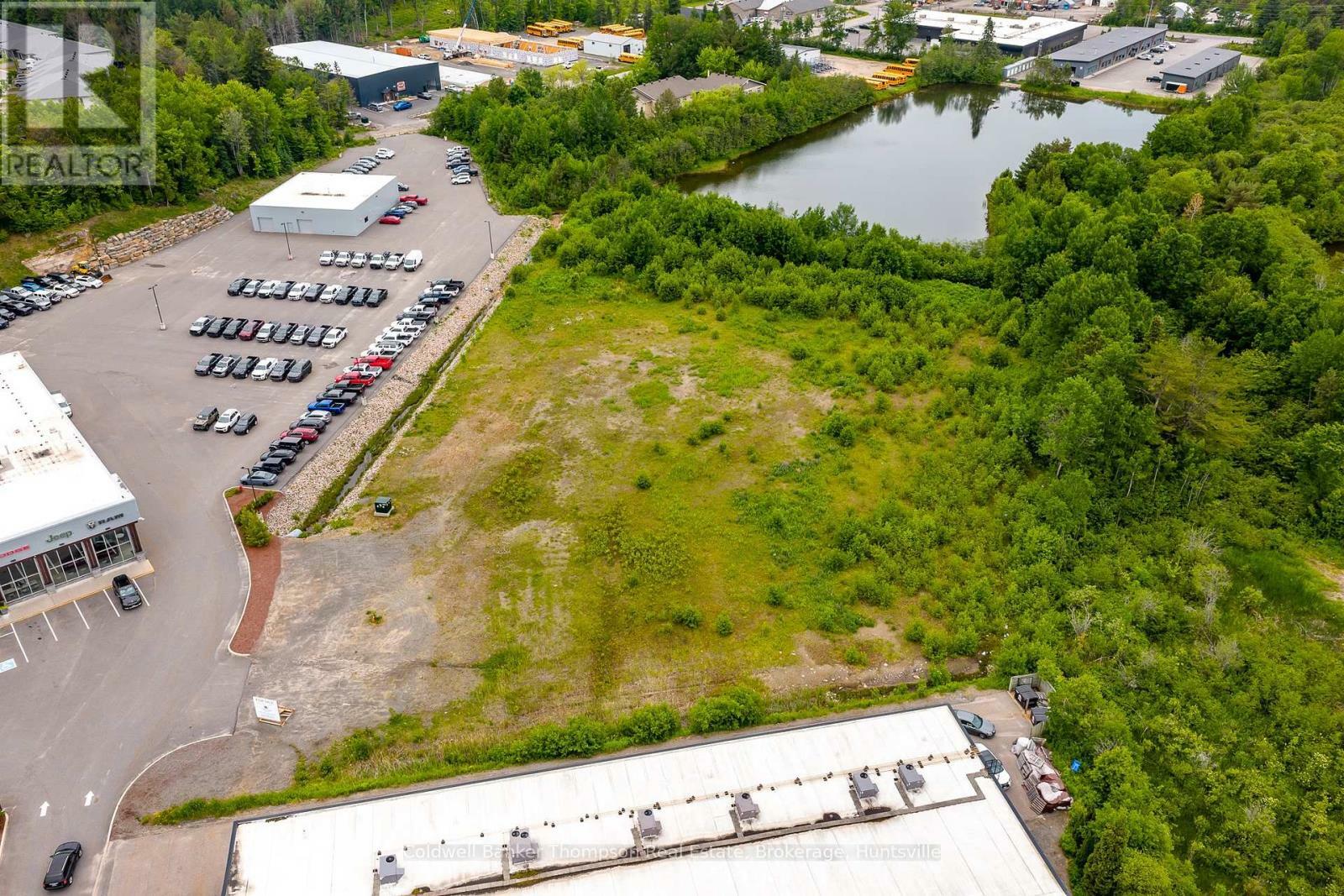 Property Photo:  114 North Kinton Avenue  ON P1H 2P9 