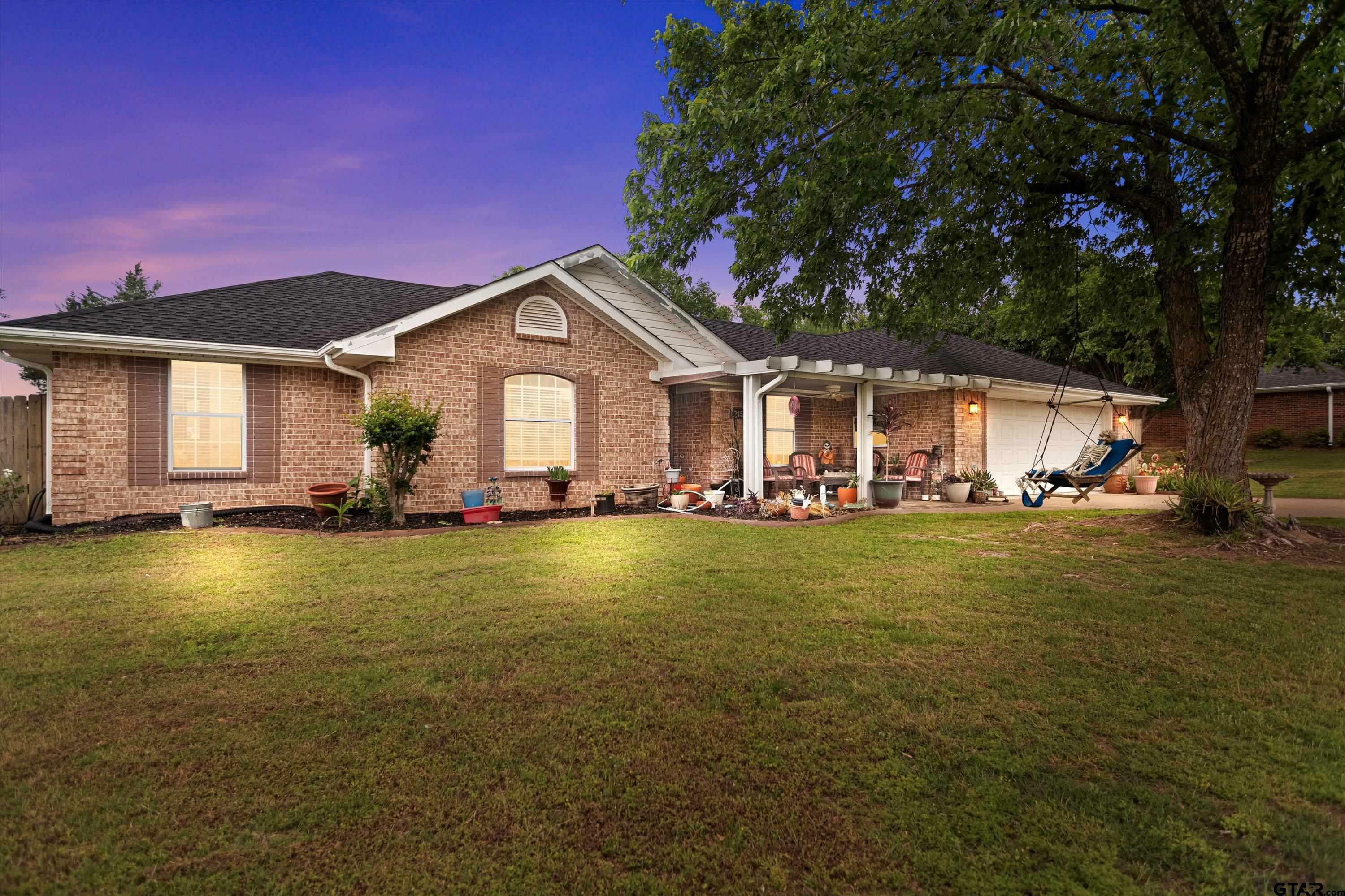 Property Photo:  215 County Road 2504  TX 75773 