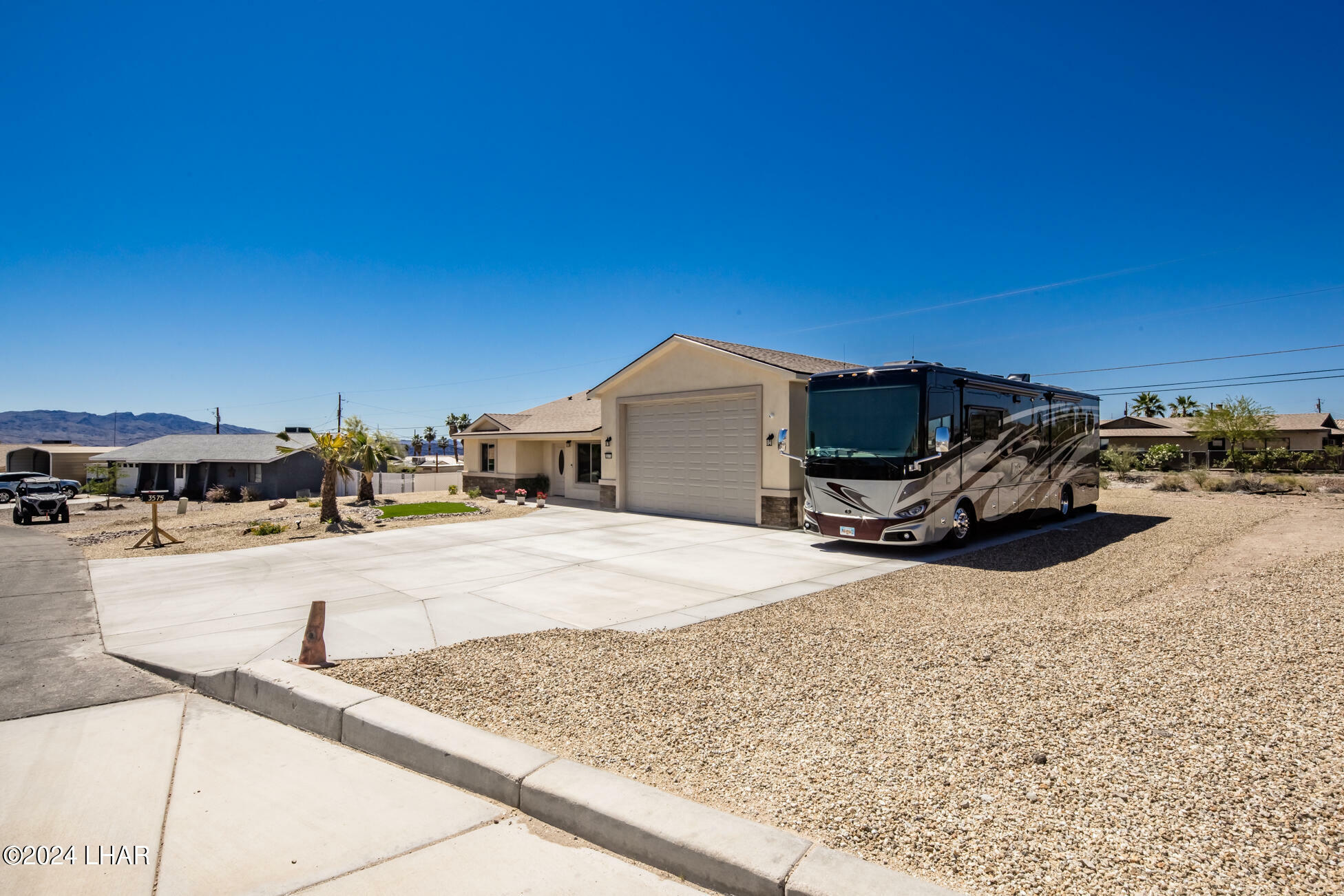 Property Photo:  3575 Clearwater Ln  AZ 86406 