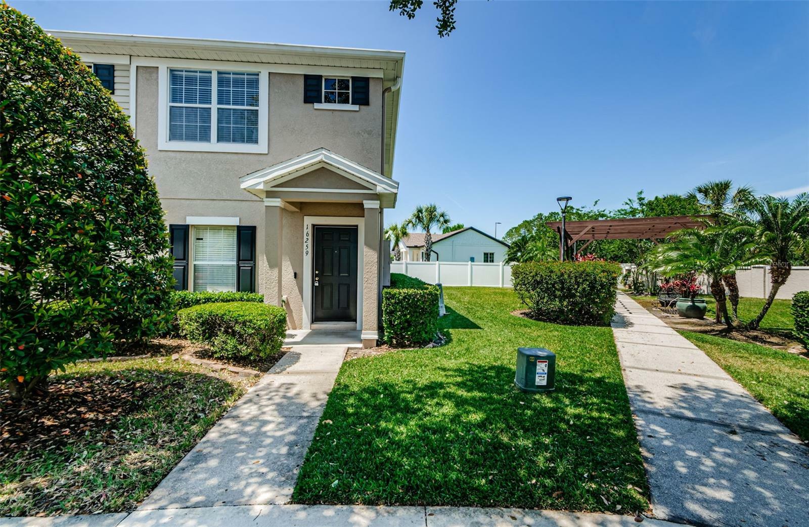 Property Photo:  16259 Swan View Circle  FL 33556 