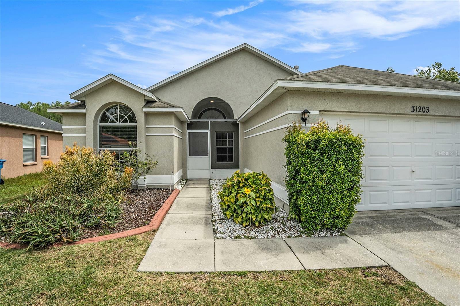 Property Photo:  31203 Wrencrest Drive  FL 33543 