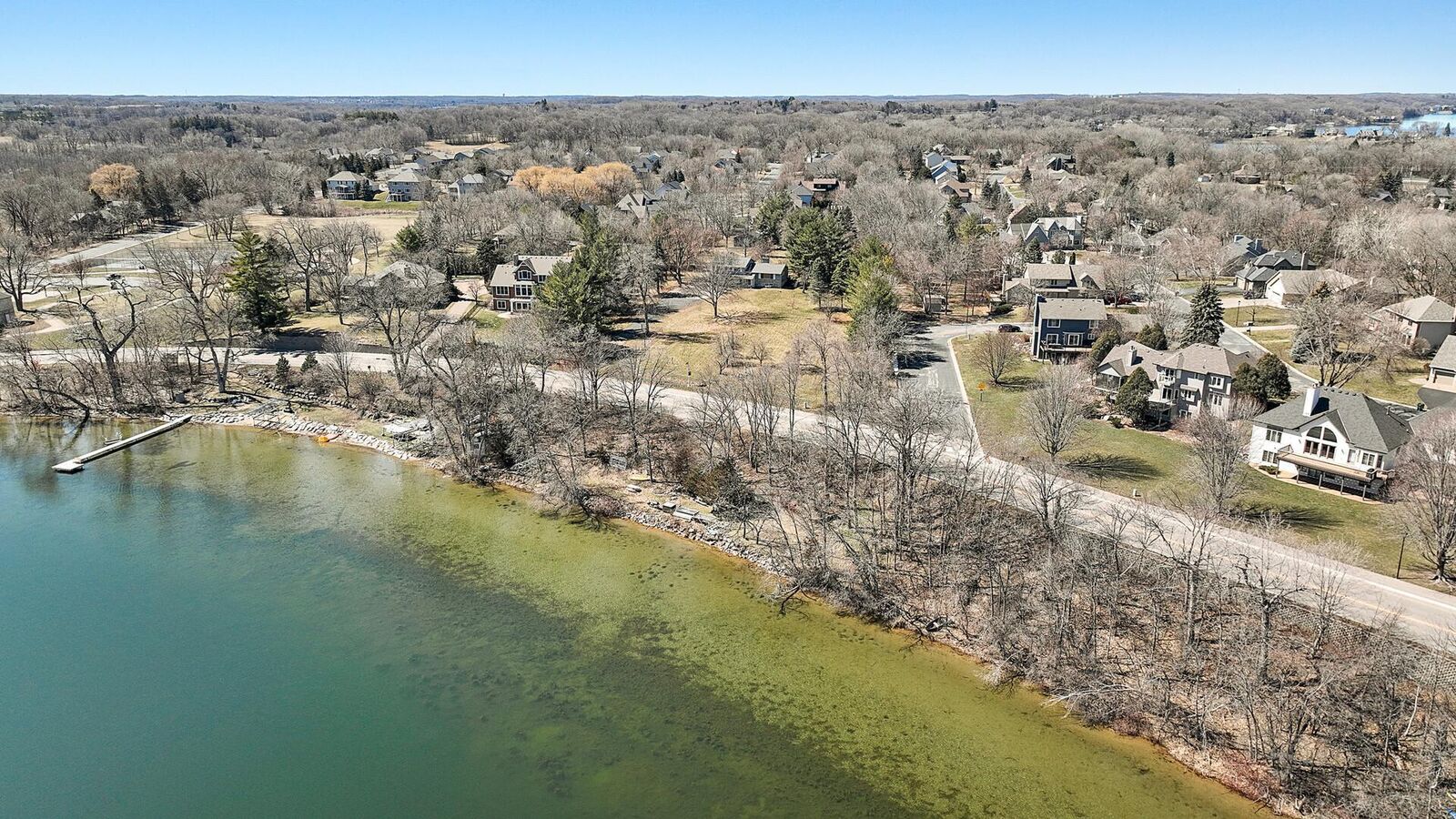 Property Photo: 6870 Minnewashta Parkway MN 55331