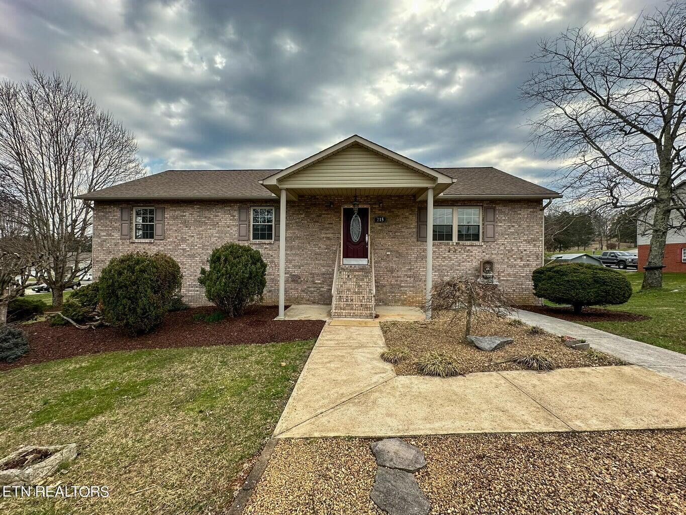 Property Photo: 215 Courtney Circle TN 37724