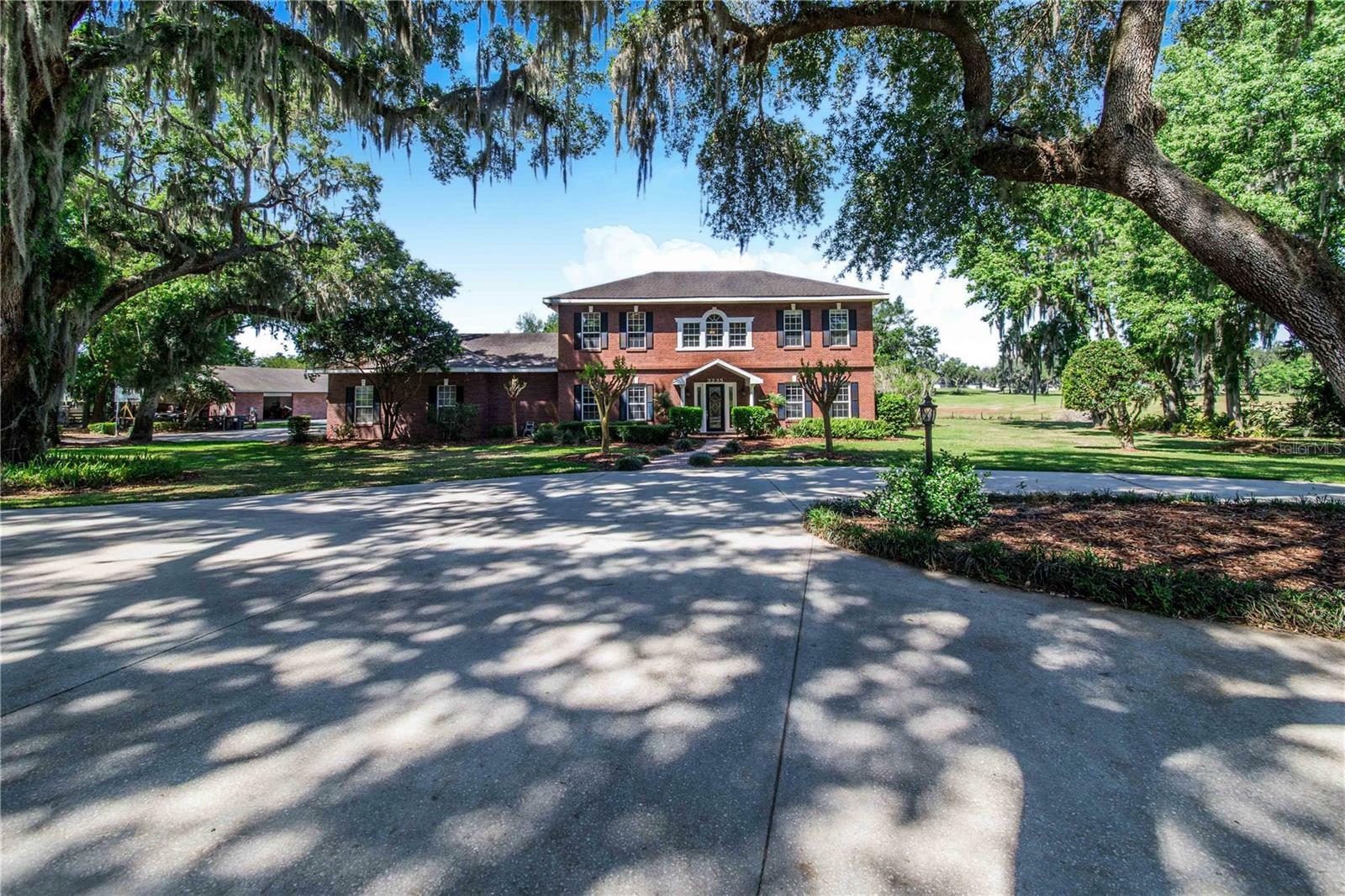 Property Photo: 3235 Imperial Lane FL 33813