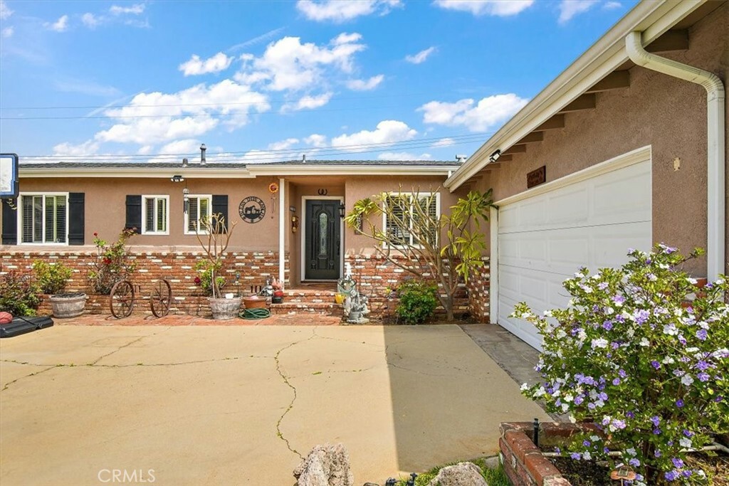 Property Photo:  1919 E Duell Street  CA 91740 