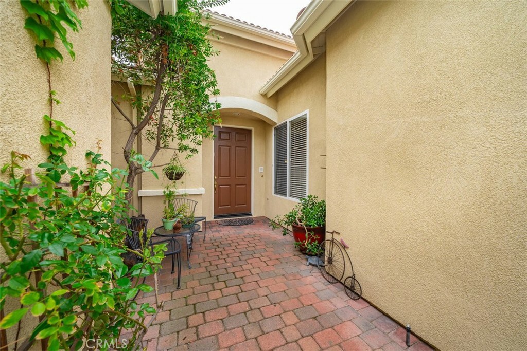 Property Photo:  26745 Queen Court  CA 92563 