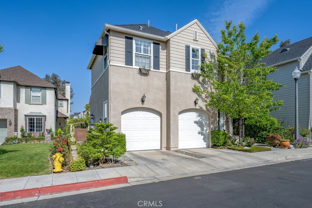 Property Photo:  23816 Spinnaker Court  CA 91355 