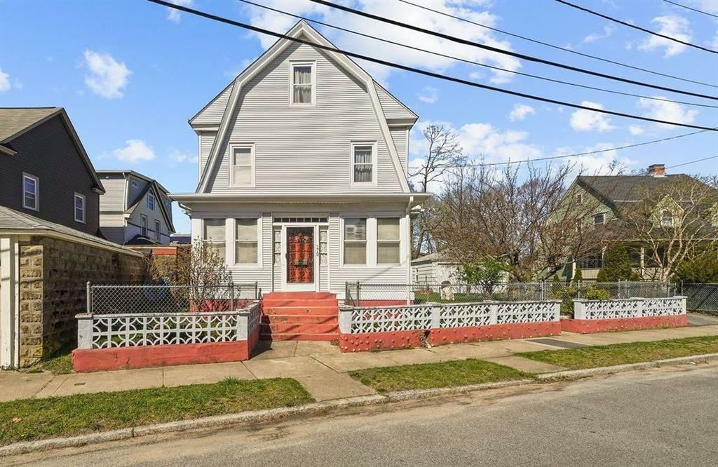 Property Photo:  179 Pawtuxet Avenue  RI 02905 