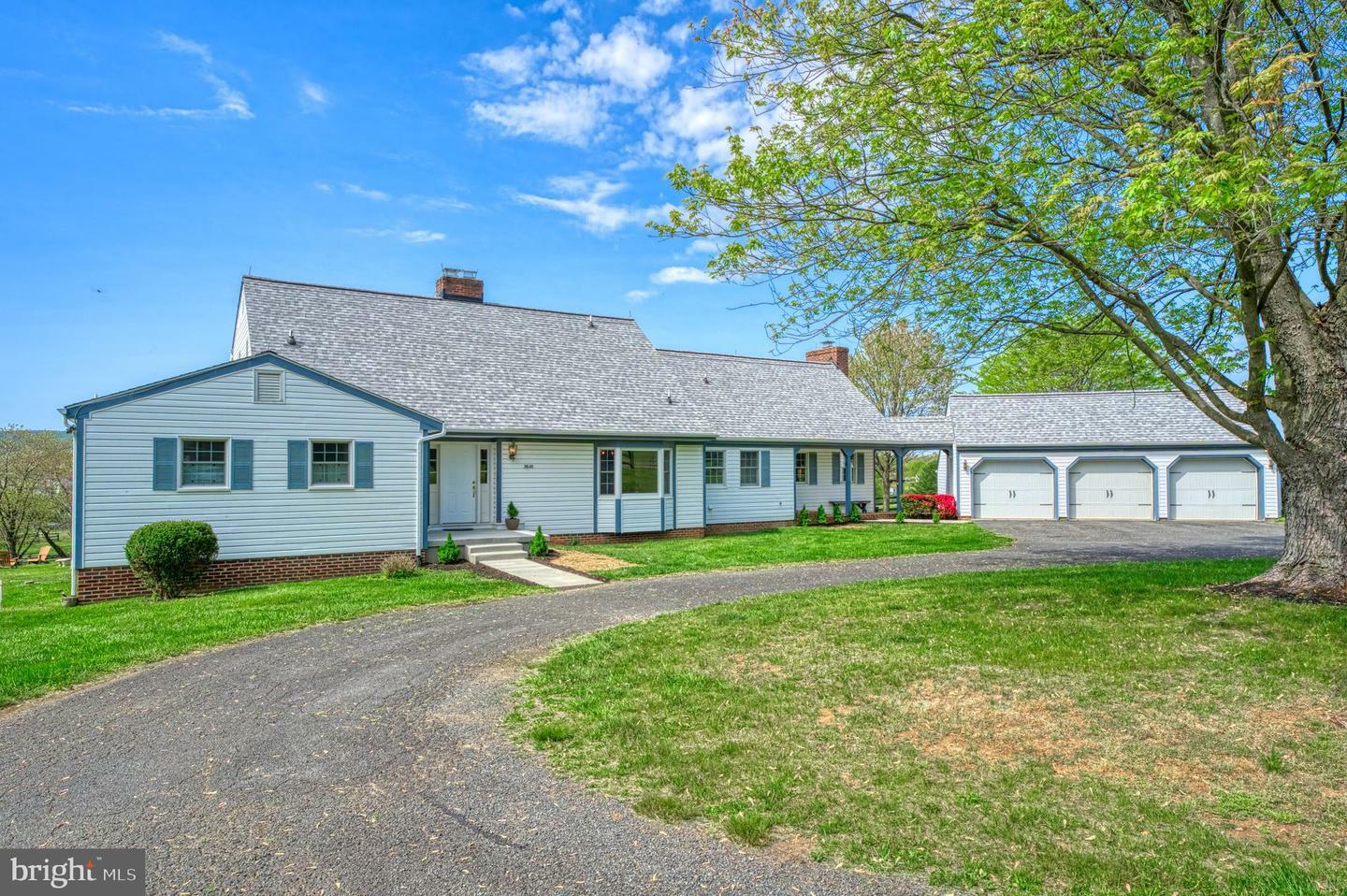 Property Photo:  36181 Foxlore Farm Lane  VA 20141 