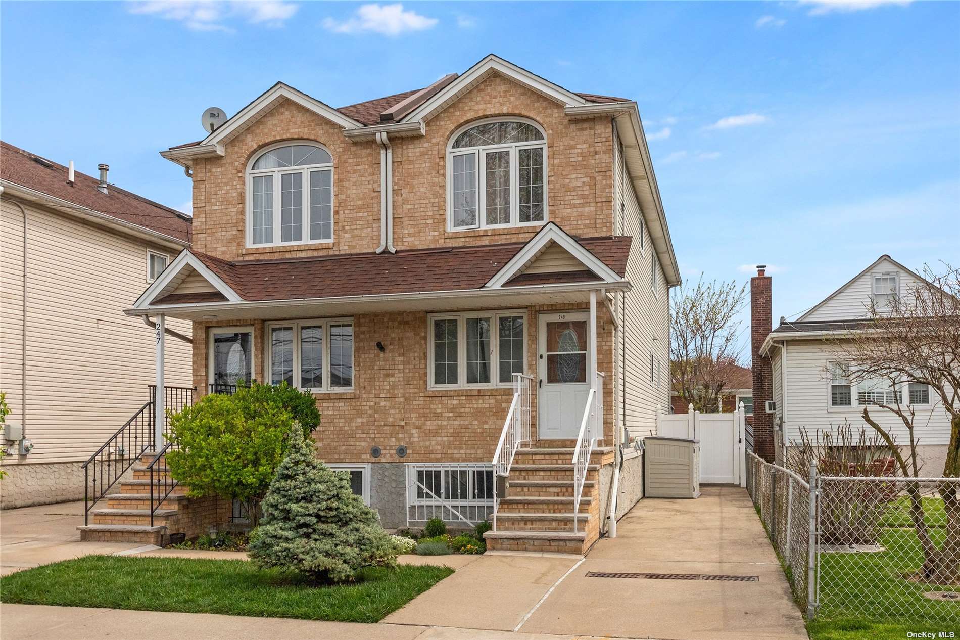 Property Photo: 249 Norway Avenue NY 10305