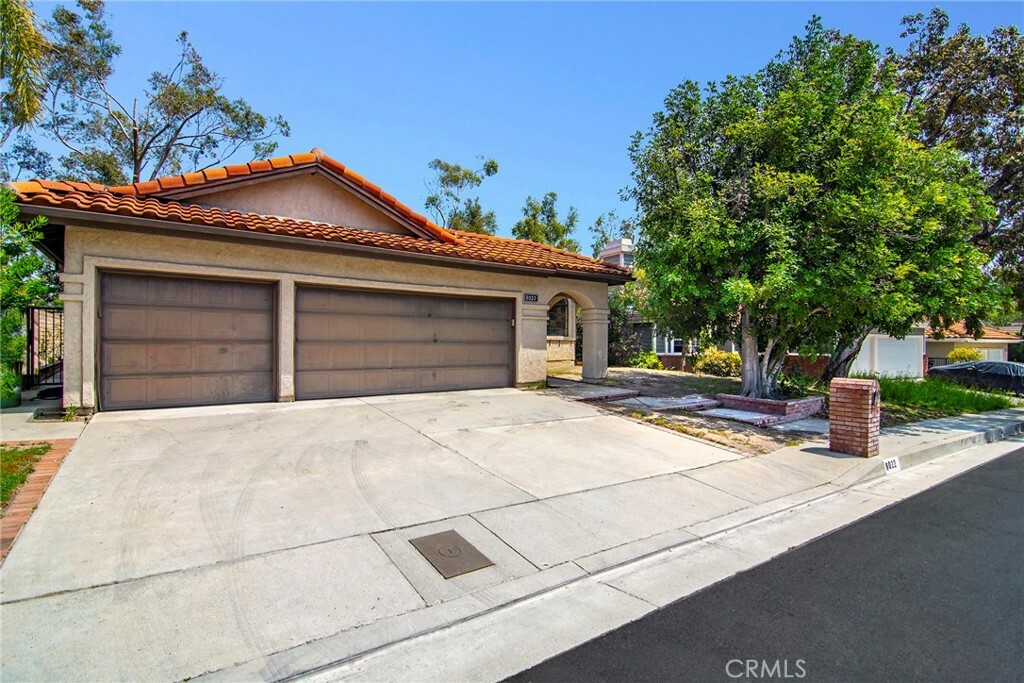 Property Photo:  8022 Valley Flores Drive  CA 91304 