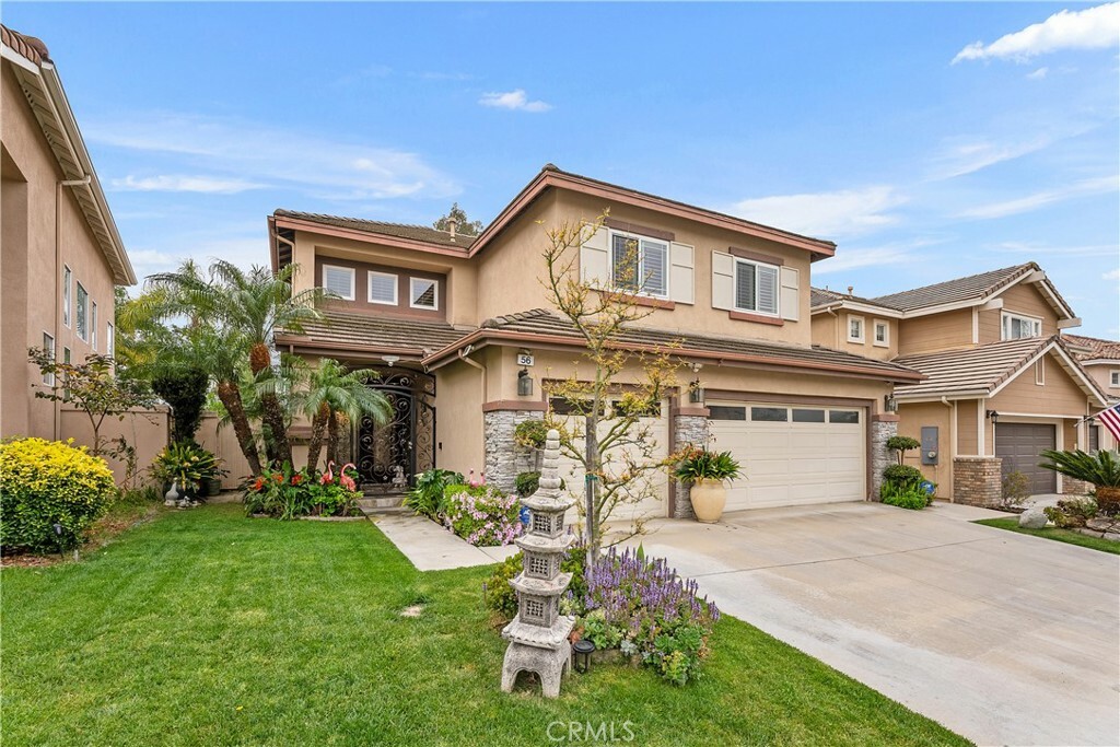 Property Photo: 56 Tessera Avenue CA 92610