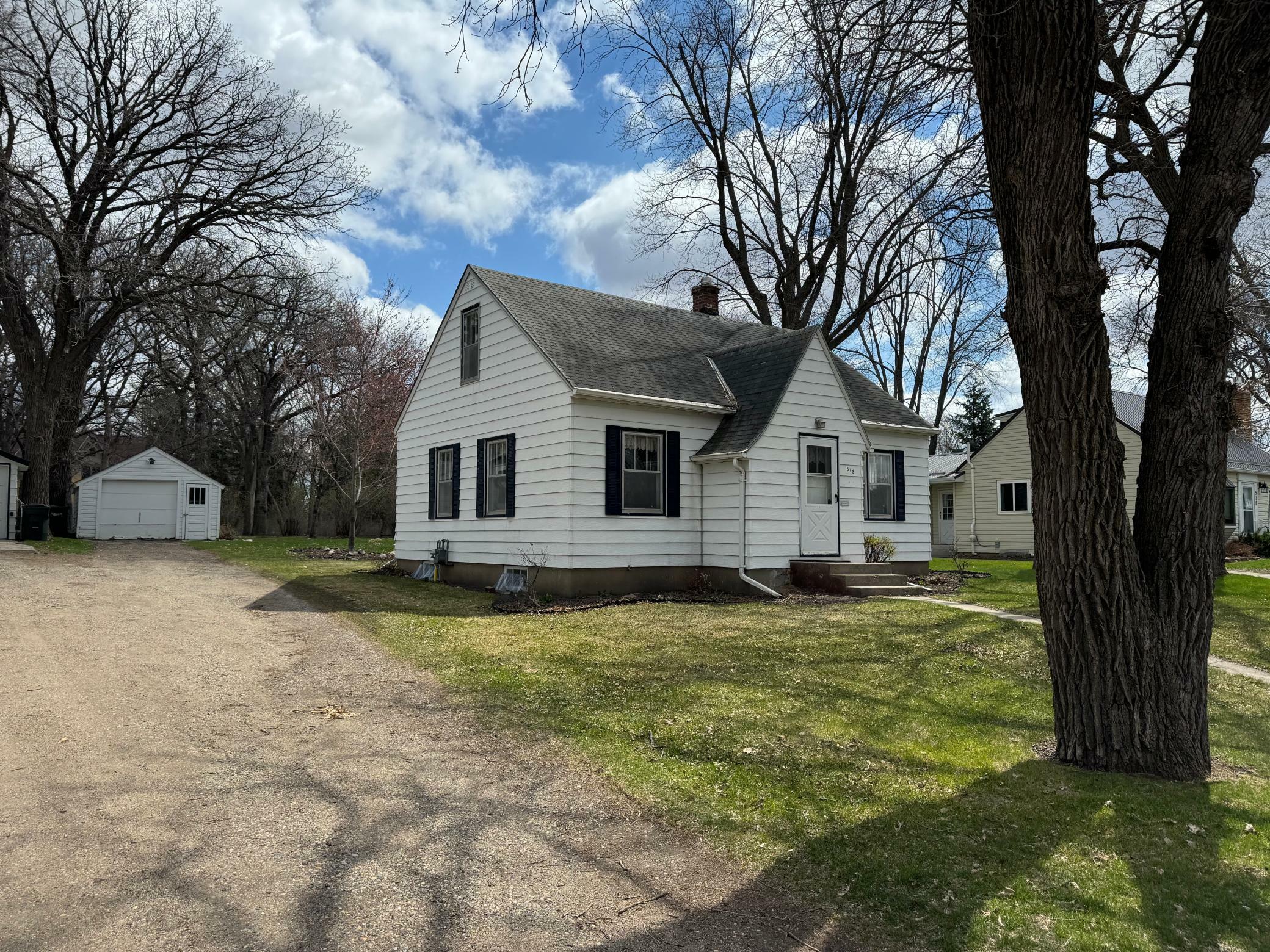 Property Photo: 518 N Burlington Avenue MN 56537
