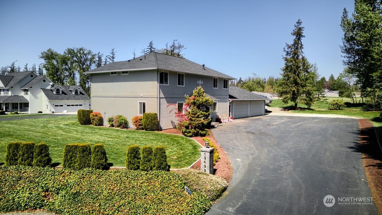 Property Photo:  13493 Bridgeview Way  WA 98273 