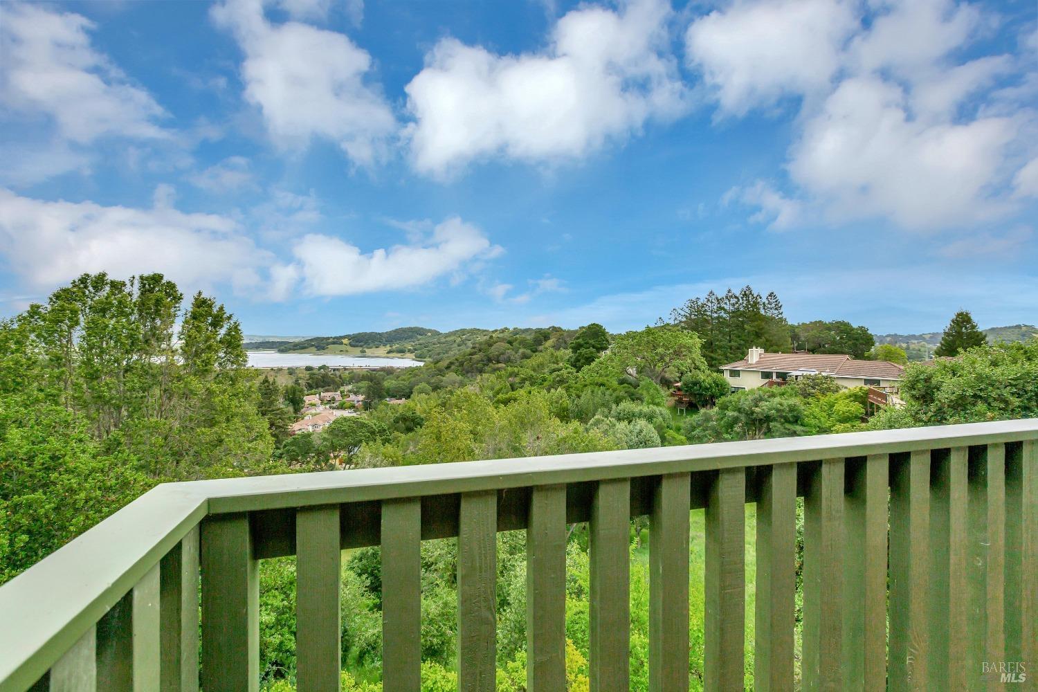 Property Photo: 75 Rockrose Way CA 94945