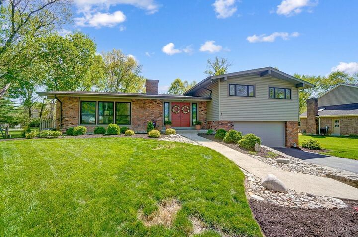 9059 Foxhunter Lane  Symmes Twp OH 45242 photo