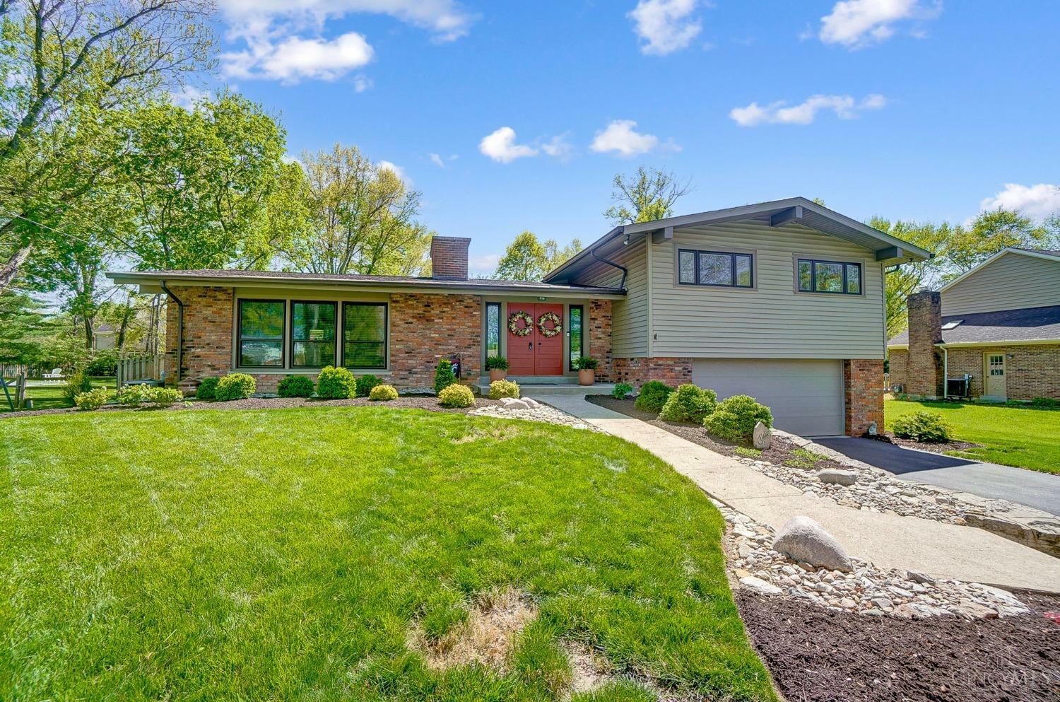 Property Photo: 9059 Foxhunter Lane OH 45242