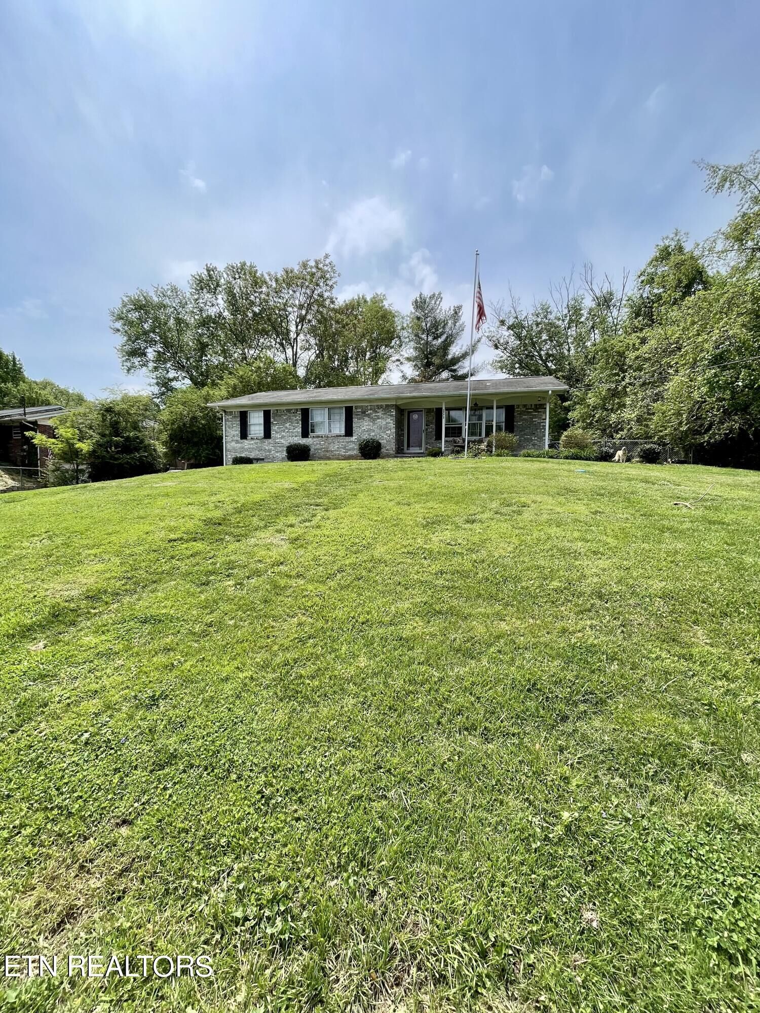 Property Photo:  2773 Robin Circle  TN 37813