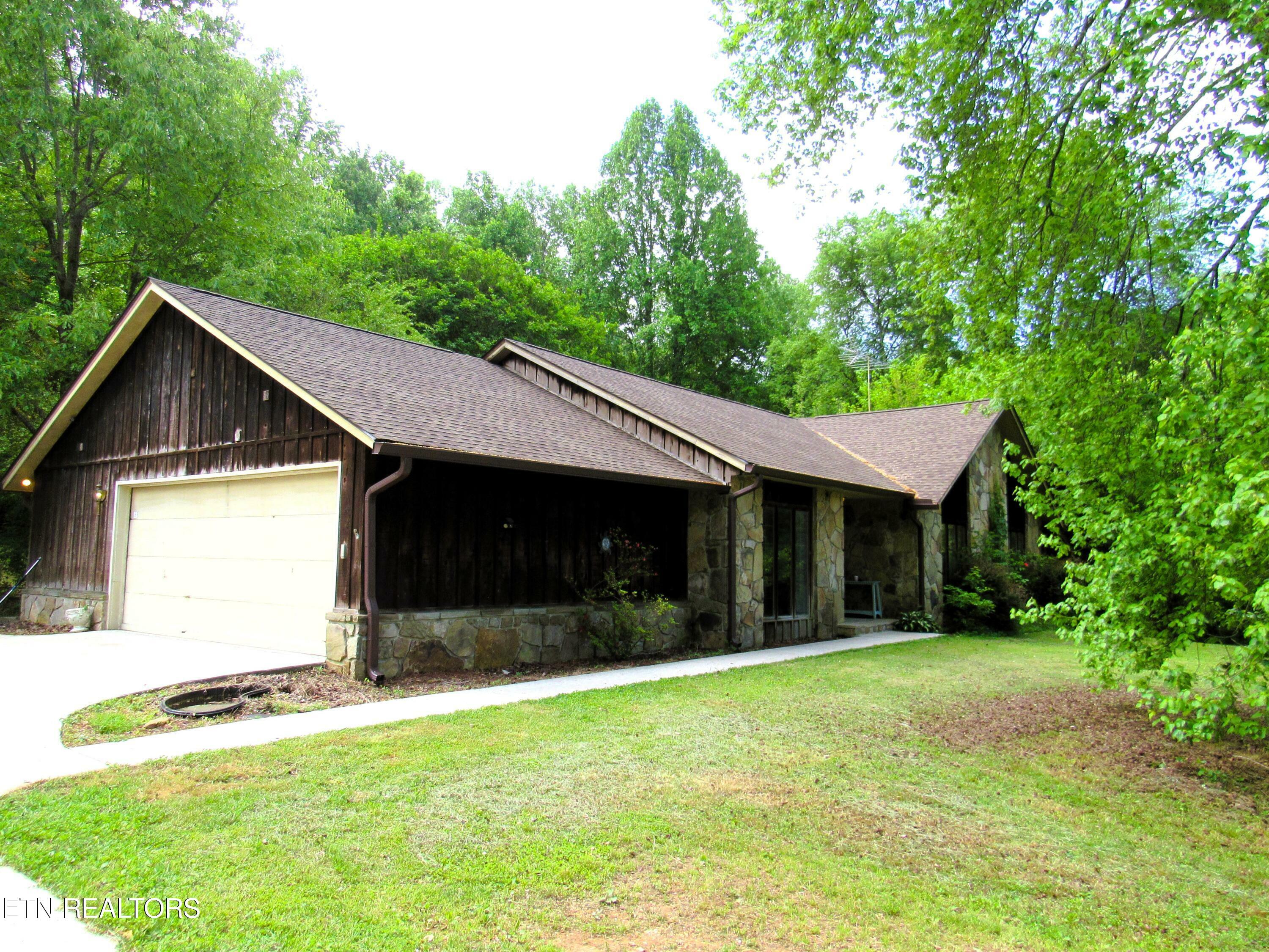 Property Photo:  1120 Hartford Rd  TN 37763 