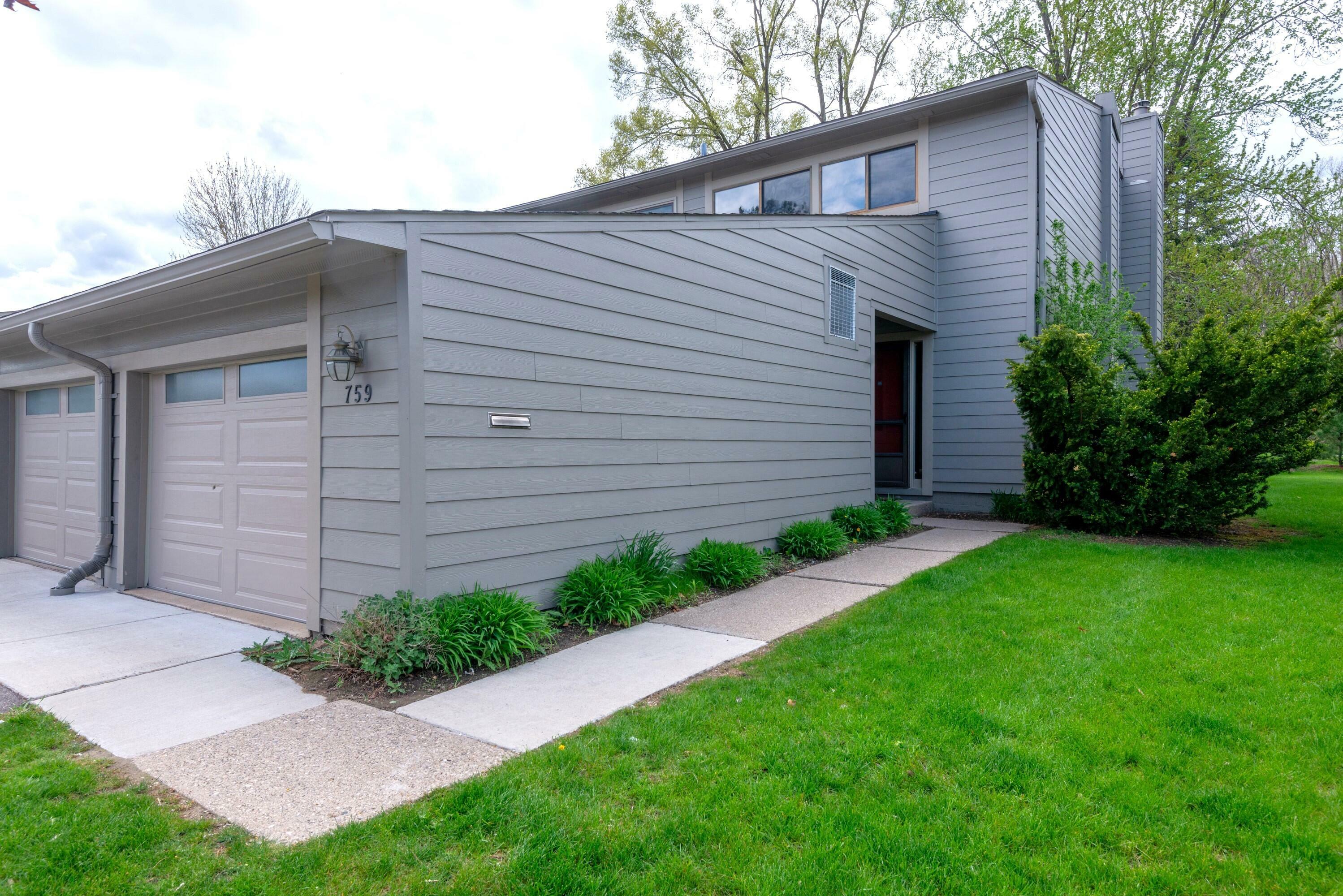 Property Photo:  759 Peninsula Court  MI 48105 