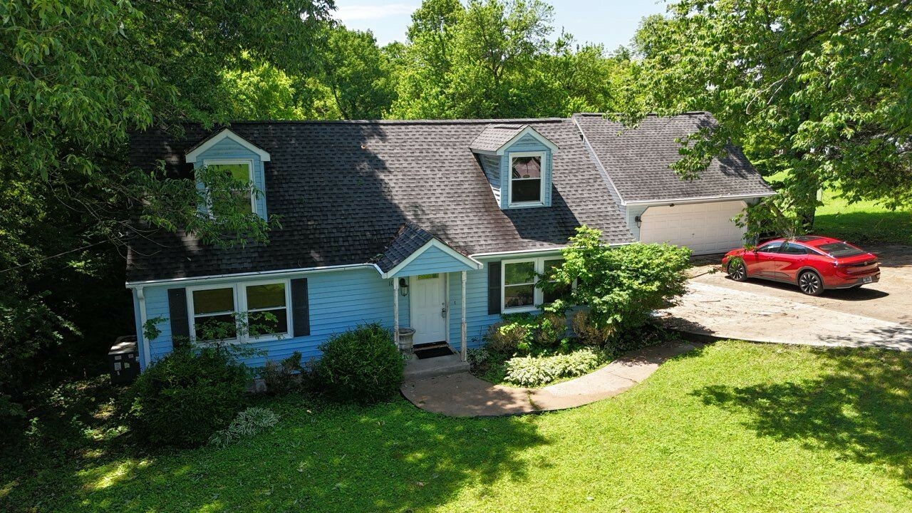 Property Photo:  105 Connor Dr  TN 37072 