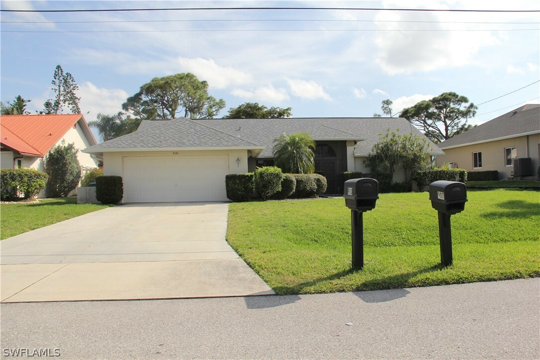 910 SW 18th Terrace  Cape Coral FL 33991 photo