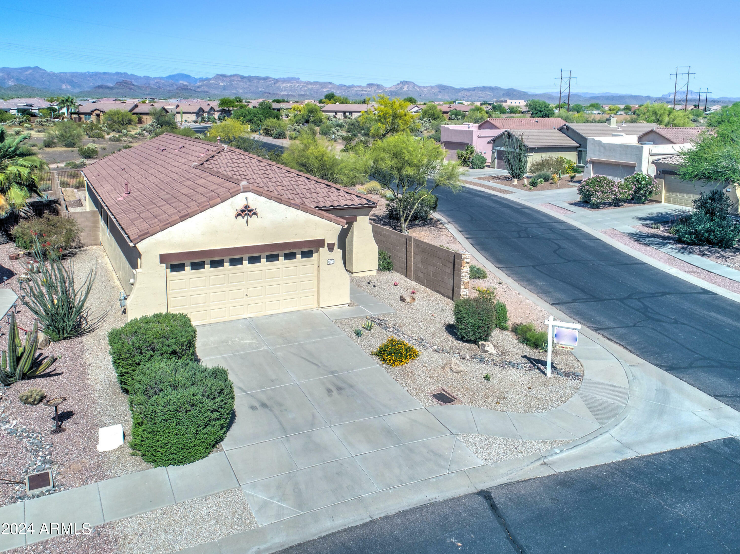 Property Photo:  10478 E Meandering Trail Lane  AZ 85118 