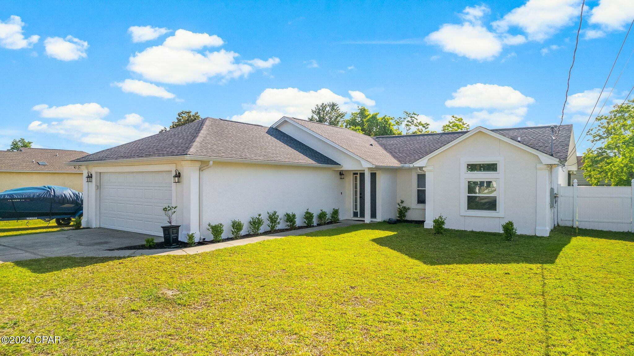 Property Photo:  1218 New Hampshire Avenue  FL 32444 