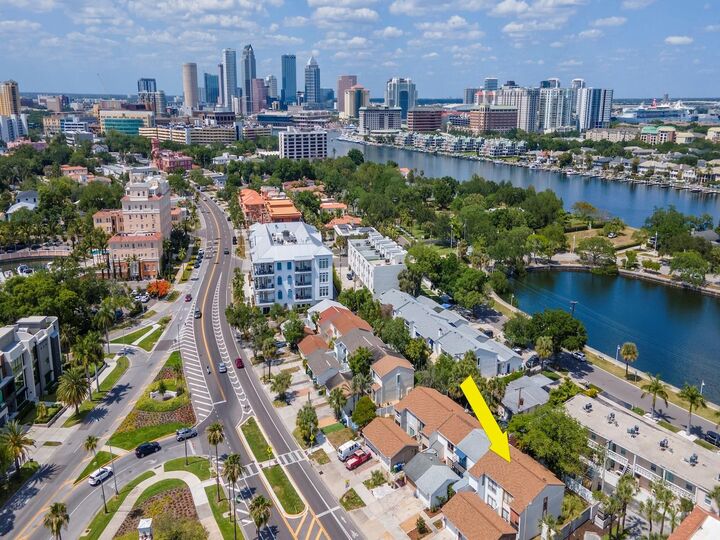 Property Photo:  109 E Davis Boulevard A  FL 33606 