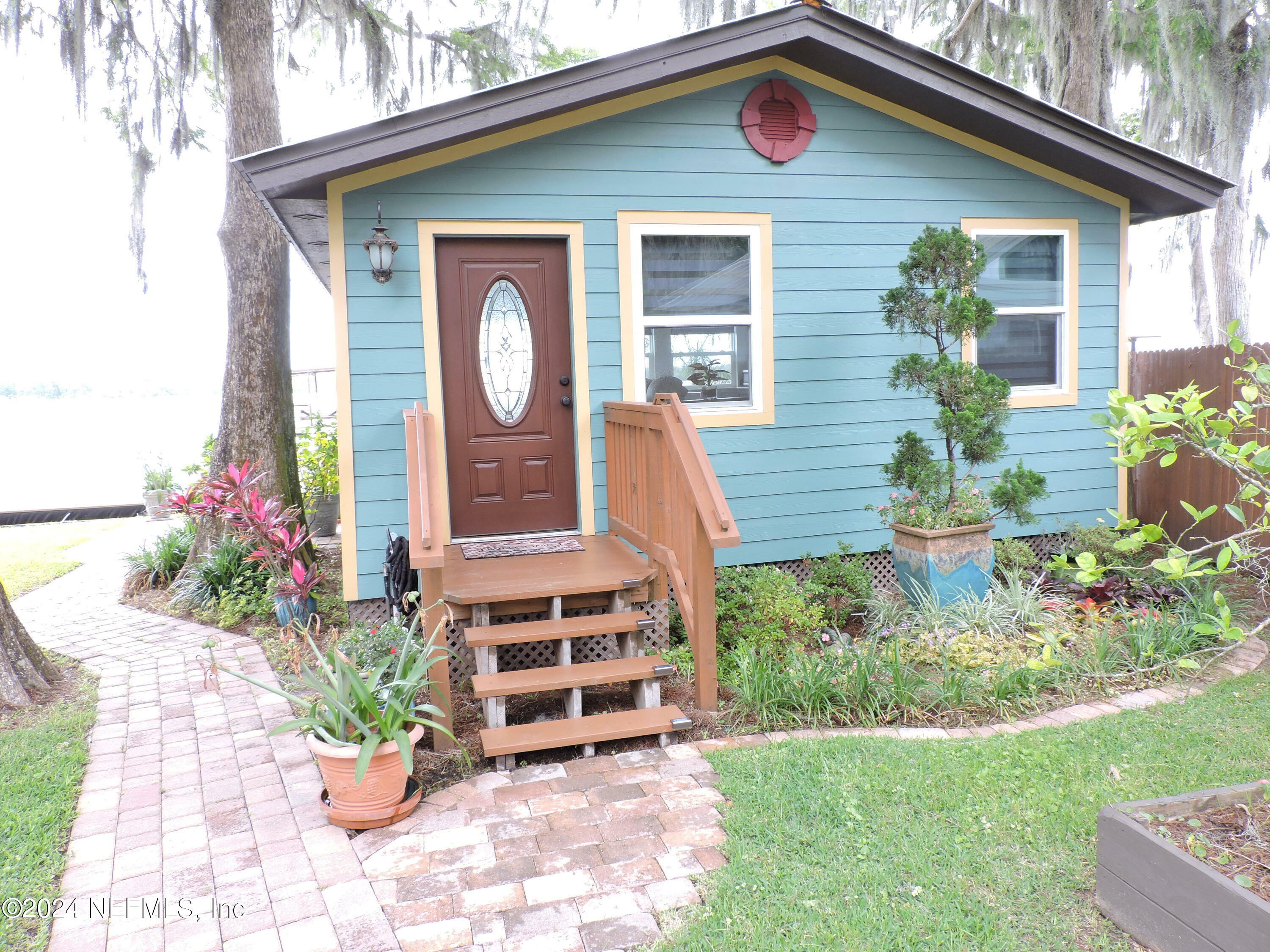 Property Photo:  8580-C Palmo Fish Camp Road C  FL 32092 