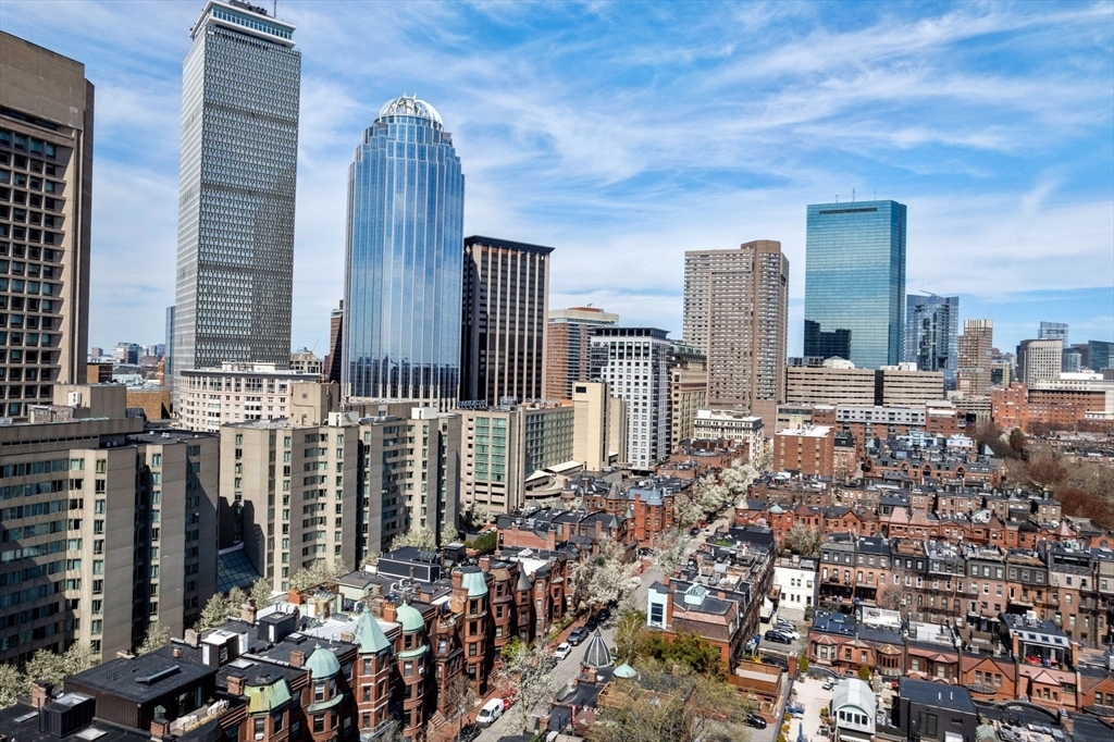Property Photo:  123 Saint Botolph Street 10  MA 02115 