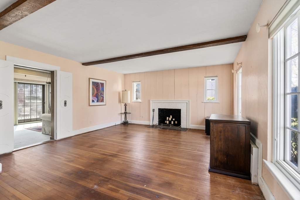 Property Photo: 6 Whittlesey MA 02459
