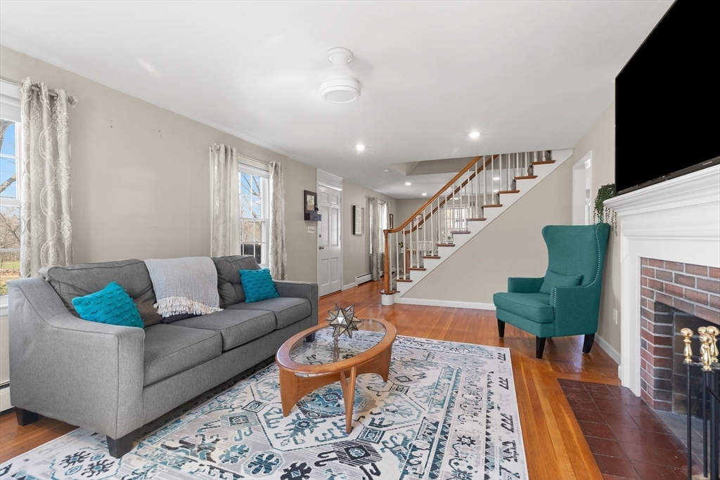 Property Photo: 369 Wood Ln MA 01845