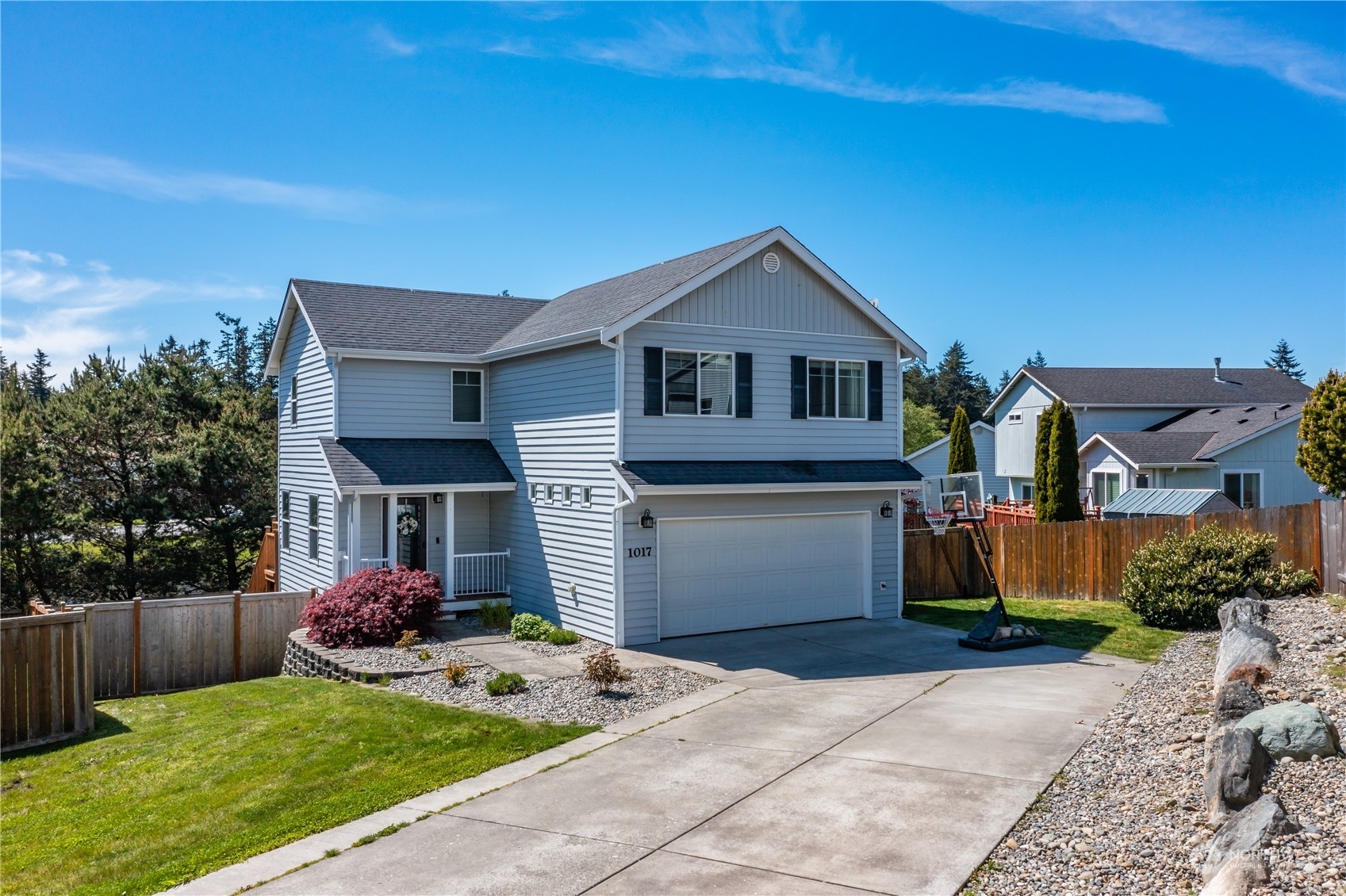 Property Photo:  1017 NW Kelly Place  WA 98277 