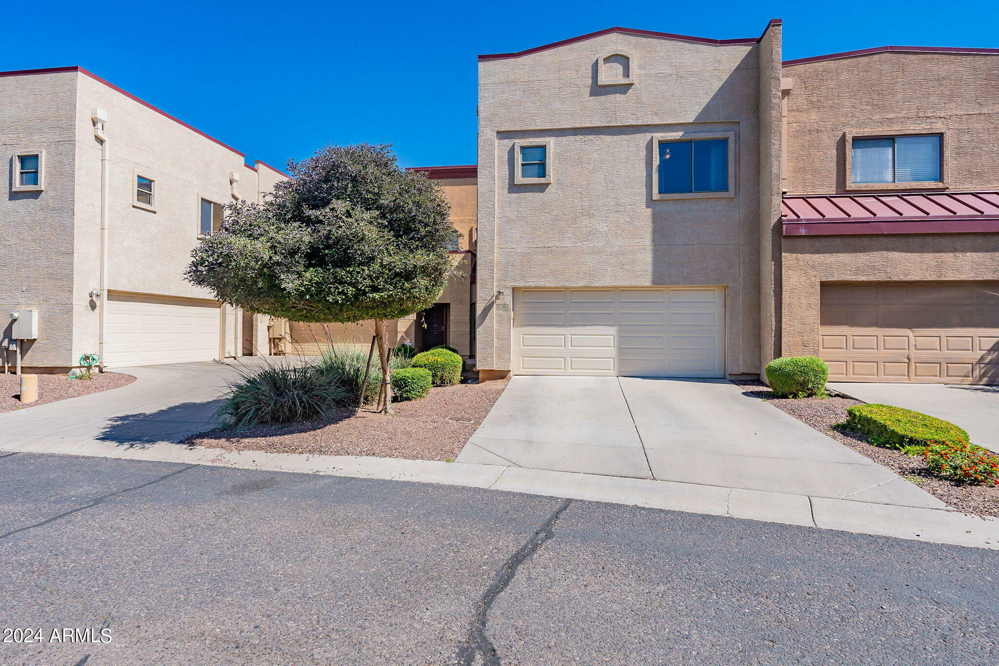 Property Photo:  1015 S Val Vista Drive 46  AZ 85204 