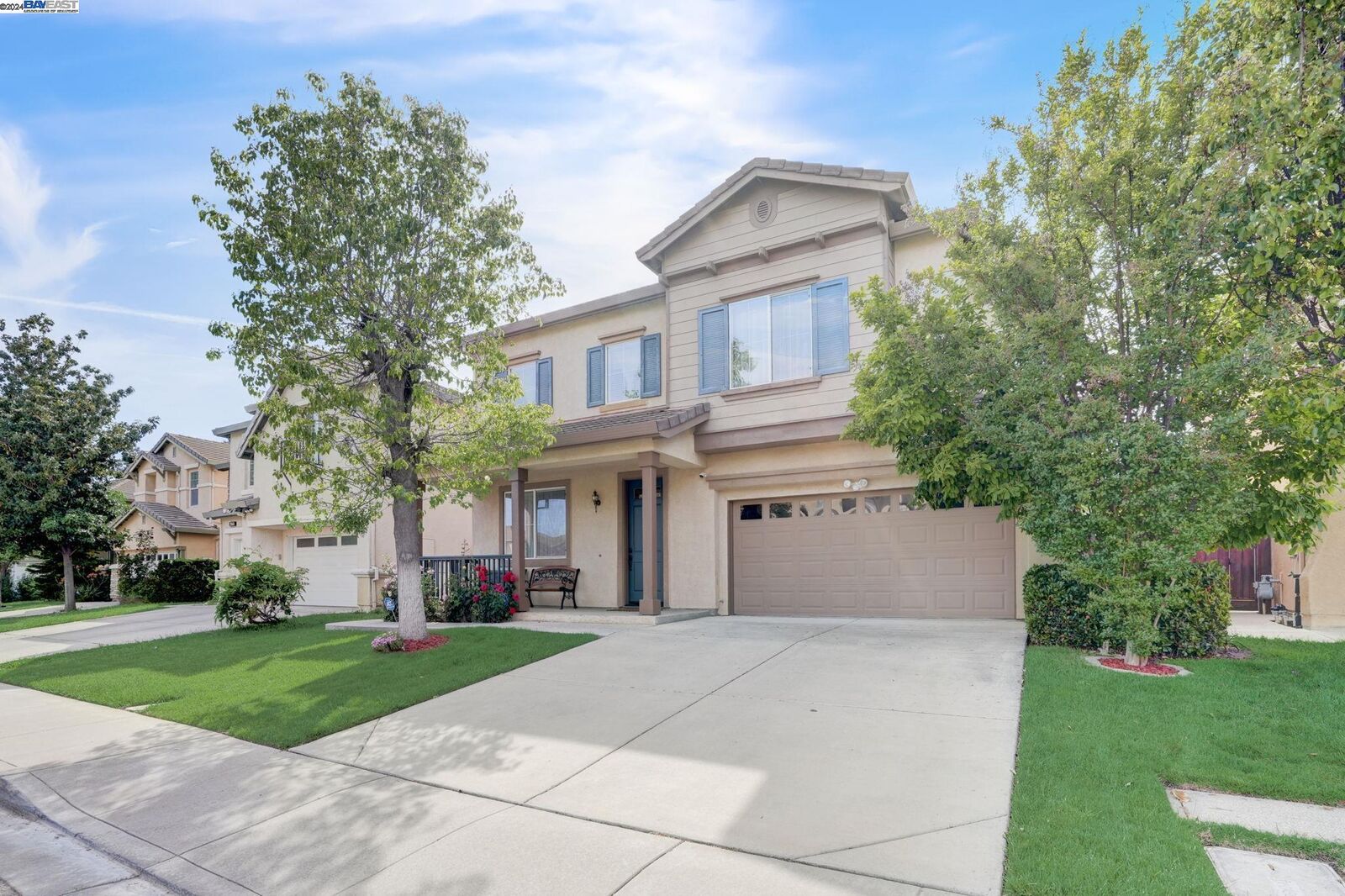 Property Photo: 2056 Tupelo Way CA 94509