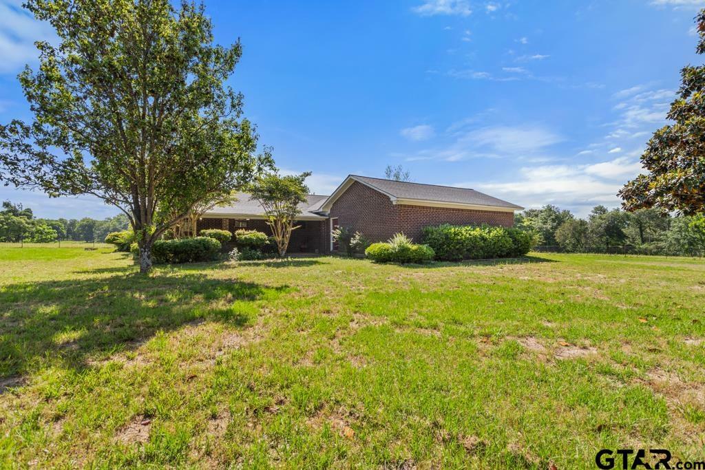 Property Photo:  16950 County Road 4100  TX 75771 