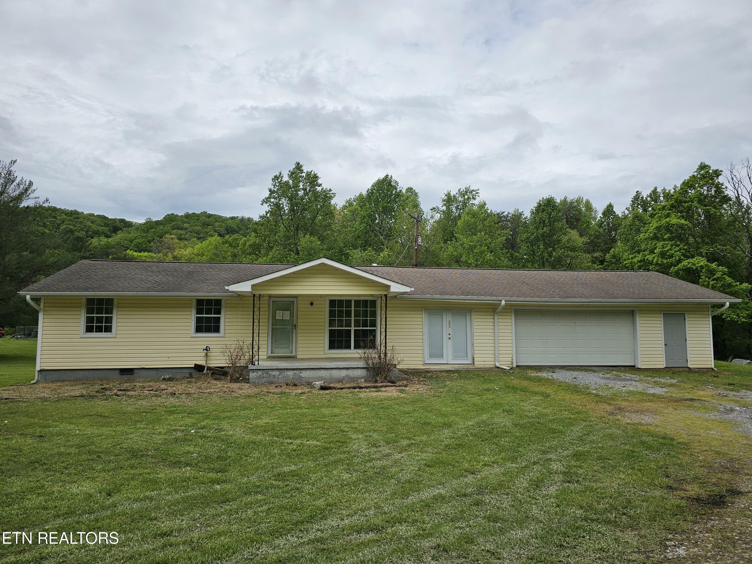 Property Photo:  9534 Old Loyston Rd  TN 37938 