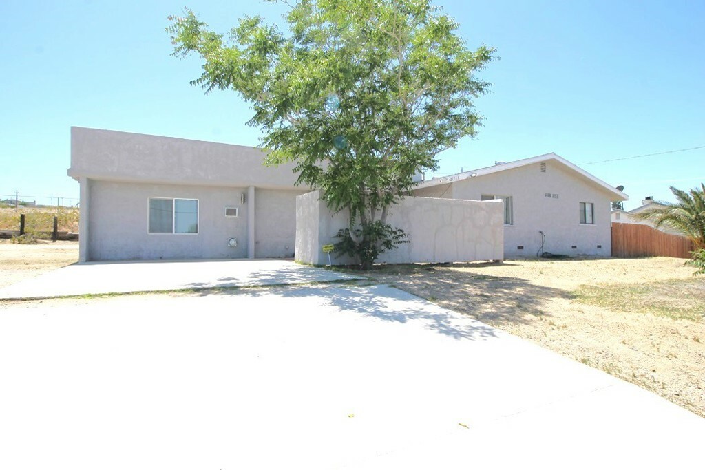 Property Photo:  27763 Crestview Road U1-2  CA 92311 