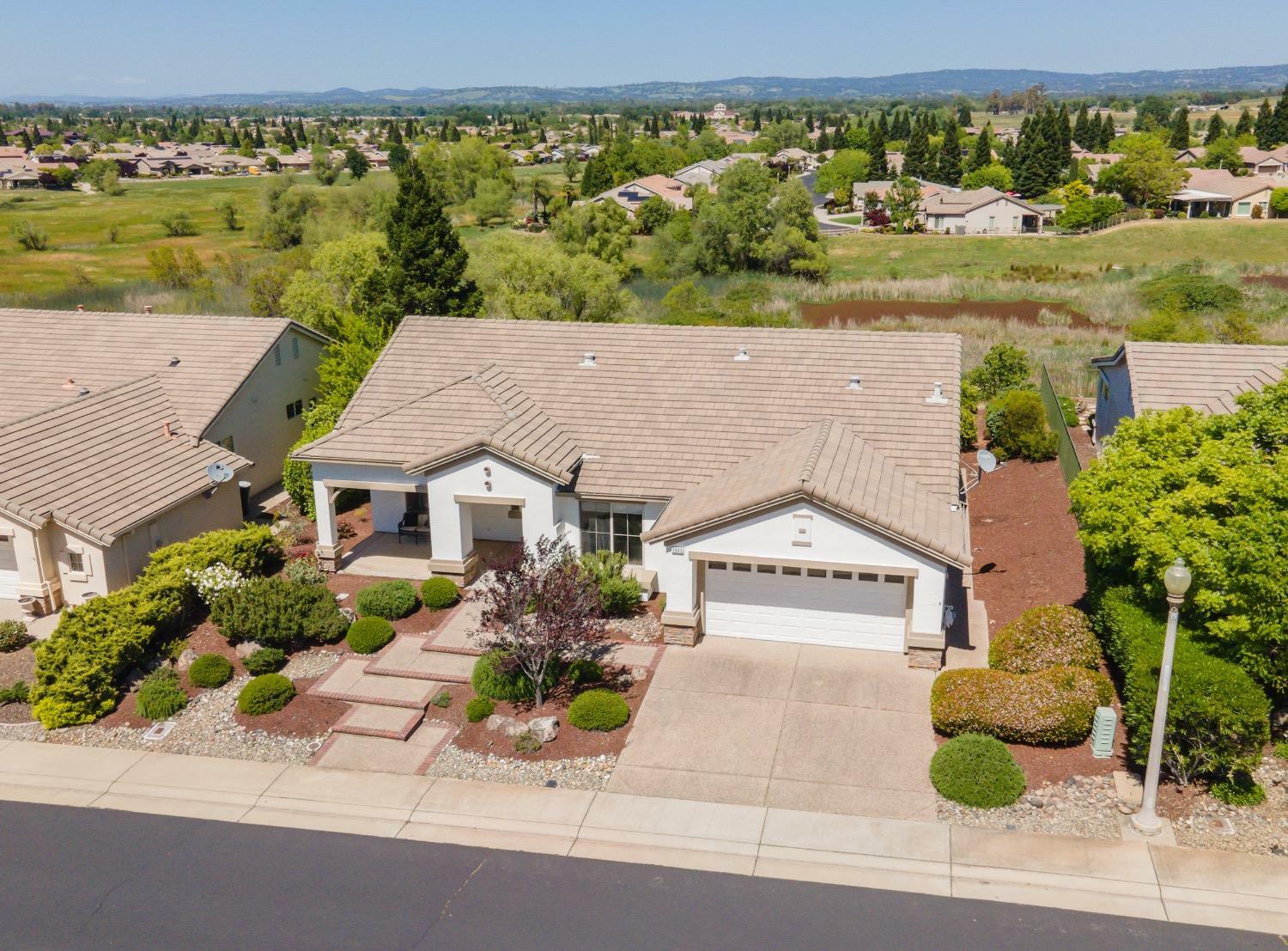 Property Photo: 1562 Summerhill Lane CA 95648